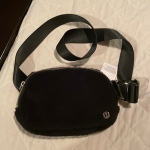 Lululemon Black Fleece Sherpa belt bag